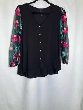 NWOT Kim & Cami Black Sheer Floral Embroidered Sleeve Button-Front Cardigan Top
